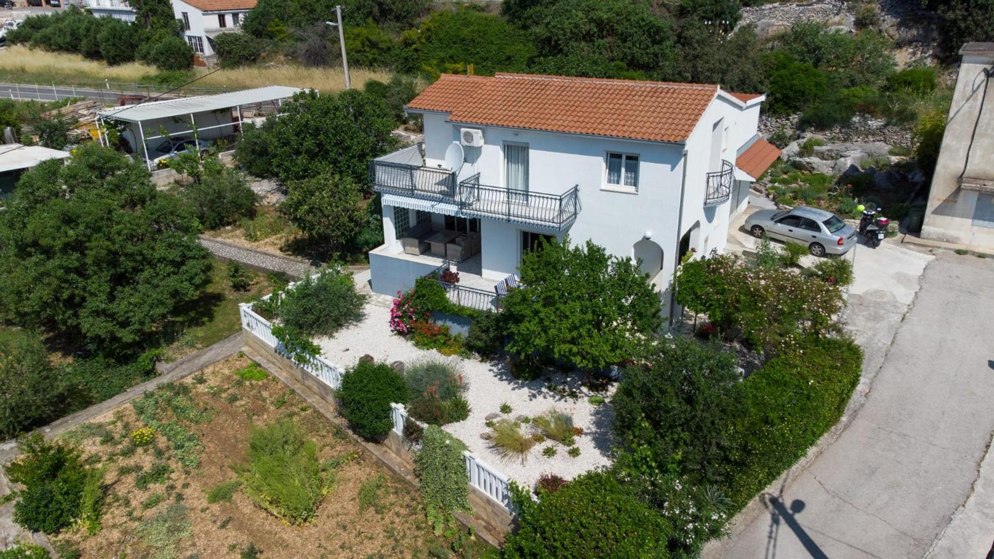 Rina Vacation Home 特罗吉尔 外观 照片