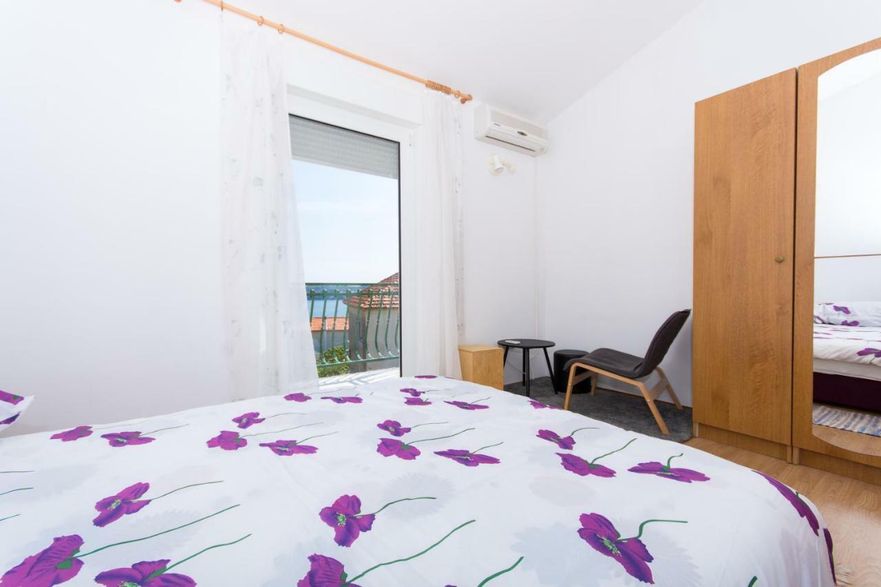 Rina Vacation Home 特罗吉尔 外观 照片